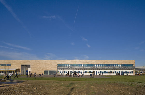 Howe Dell School where the playground acts as a solar collector