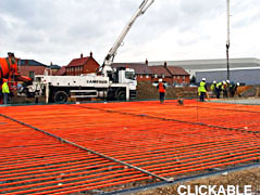 Ground storage of heating and cooling energy using Thermal Banks